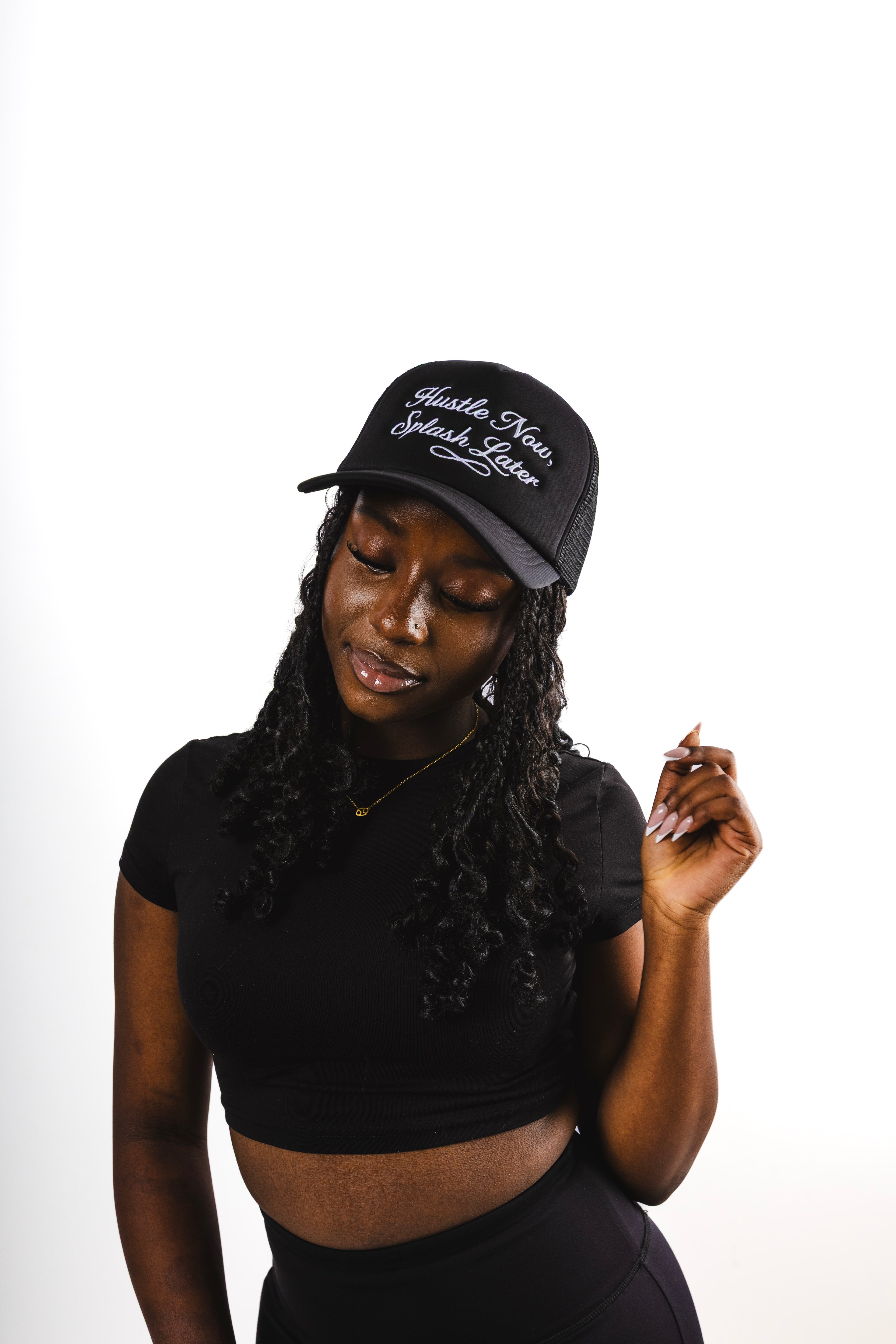ML HNSL BLACK TRUCKER’
